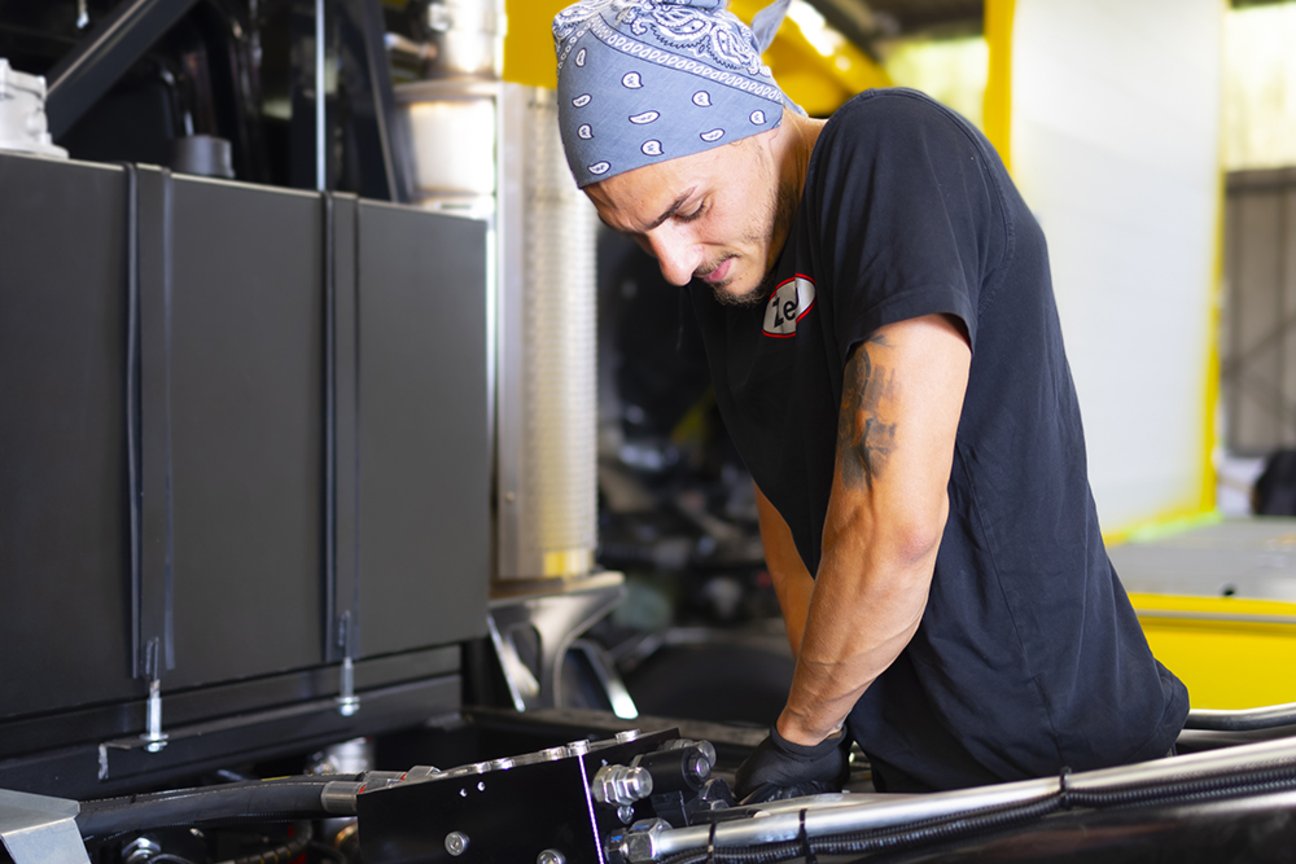 Service bei ZeBu Fahrzeugbau Service bei ZeBu Fahrzeugbau